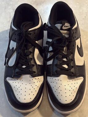 Nike Black and White Low-Top Sneakers with Swoosh